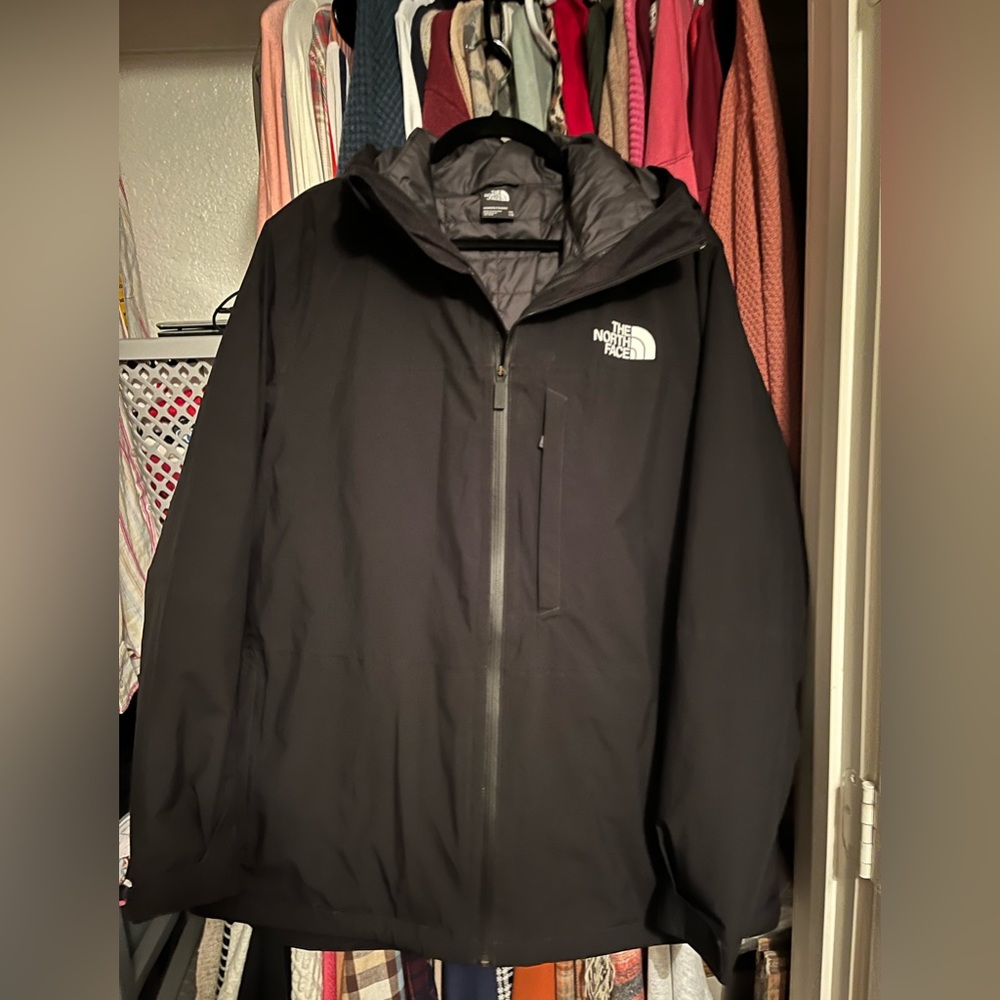 NORTH FACE WOMEN’S THERMOBALL™ ECO SNOW TRICLIMATE® JACKET